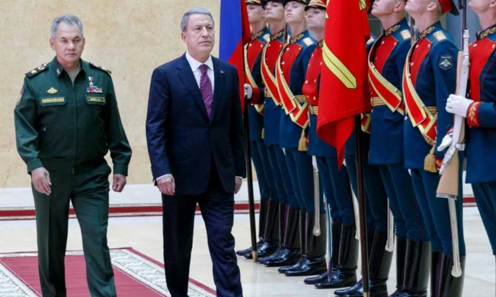 Ρωσία και Τουρκία υπέγραψαν μνημόνιο για το κέντρο ελέγχου της εκεχειρίας στο Αρτσάχ